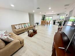 Good Vibes House With Private Pool