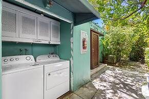 Bright Stylish Apt in Las Olas Blvd Victoria Park