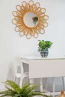 Bright Stylish Apt in Las Olas Blvd Victoria Park