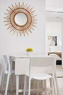 Bright Stylish Apt in Las Olas Blvd Victoria Park