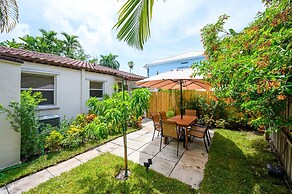 Beautiful And Comfortable Apt in Victoria Park