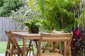 Awesome 1BR Apartment Sailboat