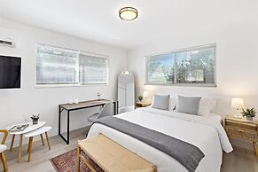 Lovely Studio With Great Location Free Parking