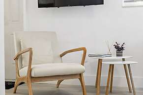 Lovely Studio With Great Location Free Parking