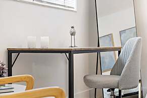 Lovely Studio With Great Location Free Parking