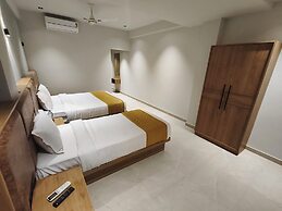 Hotel Beverly Plaza Kozhikode