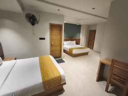 Hotel Beverly Plaza Kozhikode