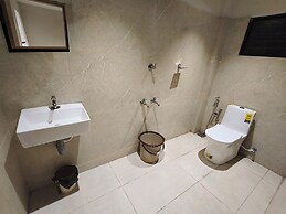 Hotel Beverly Plaza Kozhikode