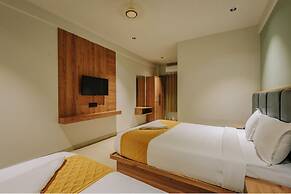 Hotel Beverly Plaza Kozhikode