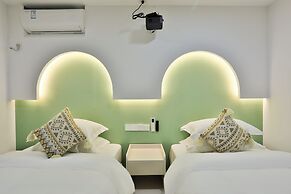 Shanghai Meihao Premium Journey Hotel (Shanghai International Tourism 