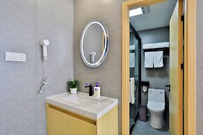 Shanghai Meihao Premium Journey Hotel (Shanghai International Tourism 