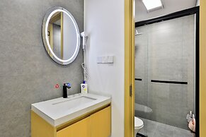 Shanghai Meihao Premium Journey Hotel (Shanghai International Tourism 