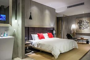 Time Tunnel Designer Hotel