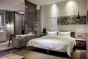 Time Tunnel Designer Hotel