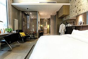 Time Tunnel Designer Hotel