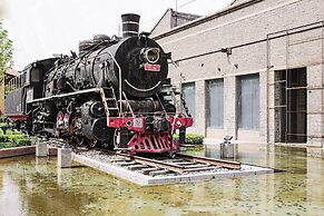 Time Tunnel Designer Hotel