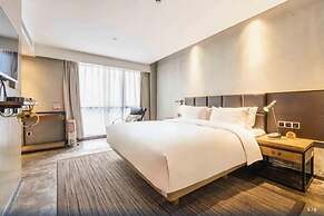 Time Tunnel Designer Hotel