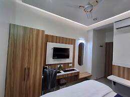 Raghav Vilas near Vishwanath temple