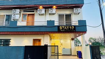 Stay 10 Parallel Apartment Hotel