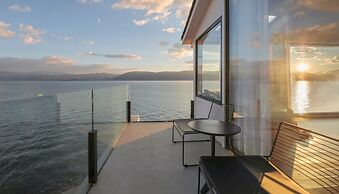 Dali Erduo Garden Seaview Hotel