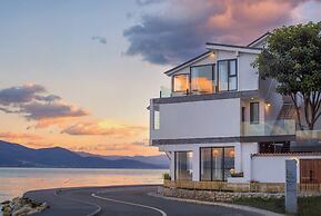 Dali Erduo Garden Seaview Hotel