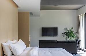 Nian hotel & resorts