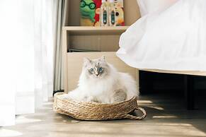 Nian hotel & resorts