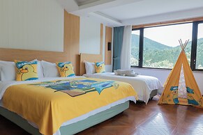 Nian hotel & resorts