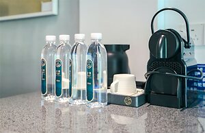 Nian hotel & resorts