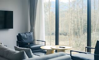 Nian hotel & resorts