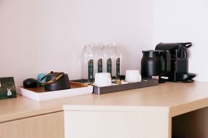 Nian hotel & resorts