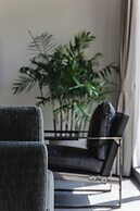 Nian hotel & resorts