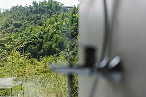 Nian hotel & resorts