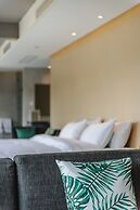 Nian hotel & resorts