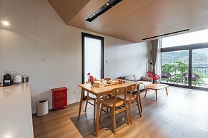 Nian hotel & resorts