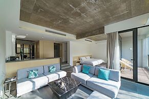 Nian hotel & resorts