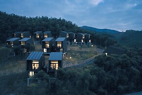 Nian hotel & resorts