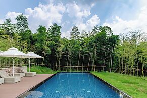 Nian hotel & resorts