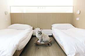 Nian hotel & resorts