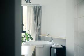 Nian hotel & resorts