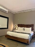 Hotel Sonar Bangla Joypur Forest