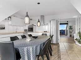 Holiday Home by the sea