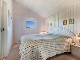 5 Star Holiday Home in Lokken