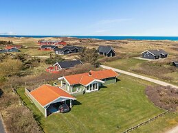 5 Star Holiday Home in Lokken