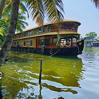 Vinayak House Boats