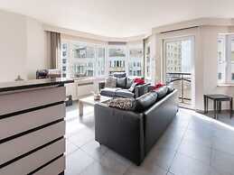 Beautiful Apartment With Lateral sea View
