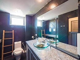 Lemon House apartment