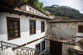 VISTA BOUTIQUE HOTEL