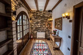 VISTA BOUTIQUE HOTEL