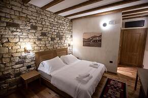 VISTA BOUTIQUE HOTEL